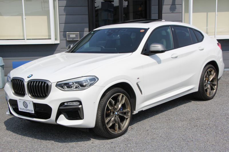 BMW X4 M40i 1ｵｰﾅ ﾊﾟﾉﾗﾏｻﾝﾙｰﾌ 全席ﾋｰﾀｰ黒革 360馬力 直6ﾀｰﾎﾞｱﾀﾞﾌﾟﾃｨﾌﾞMｻｽ Mspﾌﾞﾚｰｷ 液晶ﾒｰﾀｰ 360度ｶﾒﾗ Pｱｼｽﾄ ﾀｯﾁ画面HDDﾅﾋﾞTV LEDﾍｯﾄﾞﾗｲﾄ ｵｰﾄﾊｲﾋﾞｰﾑ 電動ﾄﾗﾝｸ 専用21AW&ﾃﾞﾌ 2年保証
