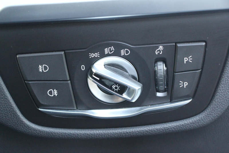 BMW X4 M40i 1ｵｰﾅ ﾊﾟﾉﾗﾏｻﾝﾙｰﾌ 全席ﾋｰﾀｰ黒革 360馬力 直6ﾀｰﾎﾞｱﾀﾞﾌﾟﾃｨﾌﾞMｻｽ Mspﾌﾞﾚｰｷ 液晶ﾒｰﾀｰ 360度ｶﾒﾗ Pｱｼｽﾄ ﾀｯﾁ画面HDDﾅﾋﾞTV LEDﾍｯﾄﾞﾗｲﾄ ｵｰﾄﾊｲﾋﾞｰﾑ 電動ﾄﾗﾝｸ 専用21AW&ﾃﾞﾌ 2年保証