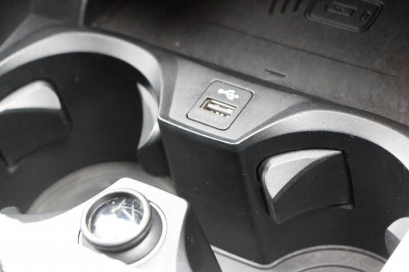 BMW 3シリーズ 320d Xdrive Mｽﾎﾟｰﾂ ｴﾃﾞｨｼｮﾝｻﾝﾗｲｽﾞ50台限定車 ﾋｰﾀｰ黒革 ﾚｰｻﾞｰﾗｲﾄ ｱﾀﾞﾌﾟﾃｨﾌﾞMｻｽ 専用19AW Mﾘｱｽﾎﾟｲﾗｰ Mｼｰﾄﾍﾞﾙﾄ 追従ACC ｽﾃｱﾘﾝｸﾞｻﾎﾟｰﾄ BMWﾗｲﾌﾞｺｯｸﾋﾟｯﾄﾞｱｯﾌﾟﾙｶｰﾌﾟﾚｲ ﾜｲﾔﾚｽ充電 2年保証