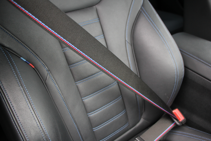 BMW 3シリーズ 320d Xdrive Mｽﾎﾟｰﾂ ｴﾃﾞｨｼｮﾝｻﾝﾗｲｽﾞ50台限定車 ﾋｰﾀｰ黒革 ﾚｰｻﾞｰﾗｲﾄ ｱﾀﾞﾌﾟﾃｨﾌﾞMｻｽ 専用19AW Mﾘｱｽﾎﾟｲﾗｰ Mｼｰﾄﾍﾞﾙﾄ 追従ACC ｽﾃｱﾘﾝｸﾞｻﾎﾟｰﾄ BMWﾗｲﾌﾞｺｯｸﾋﾟｯﾄﾞｱｯﾌﾟﾙｶｰﾌﾟﾚｲ ﾜｲﾔﾚｽ充電 2年保証