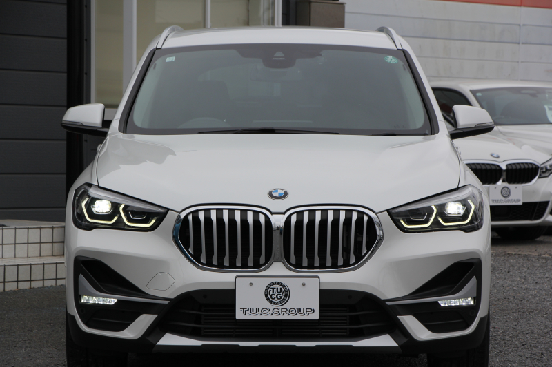 BMW X1 Xdrive18d Xﾗｲﾝ ｴﾃﾞｨｼｮﾝｼﾞｮｲﾌﾟﾗｽ ﾊｲﾗｲﾝ&ｺﾝﾌｫｰﾄP 後期 ﾌｪｲｽﾘﾌﾄ後 真珠色 ﾋｰﾀｰ黒革 追従ACC ﾌﾙｾｸﾞTV LEDﾍｯﾄﾞﾗｲﾄ 電動ﾄﾗﾝｸ ﾀｯﾁ画面HDDﾅﾋﾞ衝突軽減ﾌﾞﾚｰｷ 車線逸脱警告 歩行者警告 専用18AW ｳｯﾄﾞﾊﾟﾈﾙ 2年保証