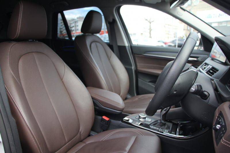 BMW X1 Xdrive18d Xﾗｲﾝ ﾊｲﾗｲﾝ&ｺﾝﾌｫｰﾄP 後期 ﾌｪｲｽﾘﾌﾄ後 1ｵｰﾅ ﾋｰﾀｰ茶革 追従ACC LEDﾍｯﾄﾞﾗｲﾄ&ﾃｰﾙ 電動ﾄﾗﾝｸ ﾌﾙｾｸﾞTV ﾀｯﾁ画面HDDﾅﾋﾞPｱｼｽﾄ 衝突軽減ﾌﾞﾚｰｷ 車線逸脱警告 歩行者警告 専用18AW ｳｯﾄﾞﾊﾟﾈﾙ 2年保証
