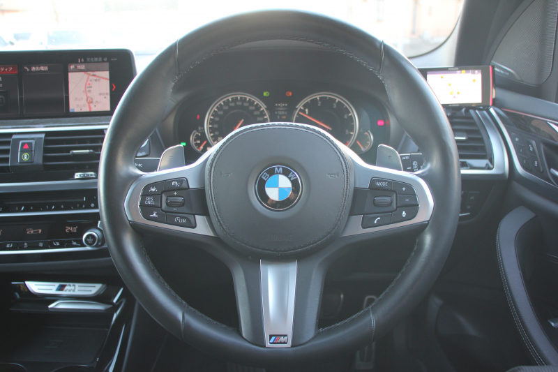 BMW X3 M40d ｾﾚｸﾄP 326馬力 3.0Lﾃﾞｨｰｾﾞﾙﾀｰﾎﾞﾊﾟﾉﾗﾏｻﾝﾙｰﾌ 全席ﾋｰﾀｰ黒革  ﾊｰﾏﾝｶｰﾄﾞﾝｻｳﾝﾄﾞHUD 専用21AW Mｽﾎﾟｰﾂﾃﾞﾌ&ﾌﾞﾚｰｷ 追従ACC ｽﾃｱﾘﾝｸﾞｻﾎﾟｰﾄ ﾀｯﾁ画面HDDﾅﾋﾞTV 360度ｶﾒﾗ ｱﾝﾋﾞｴﾝﾄﾗｲﾄ 電動ﾄﾗﾝｸ 2年保証