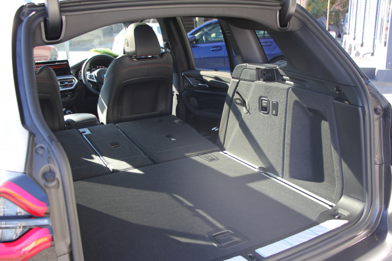 BMW X3 M40d Mｽﾎﾟｰﾂｴﾃﾞｨｼｮﾝ 30台限定車 後期ﾓﾃﾞﾙ Individualﾏｯﾄﾌﾞﾗｯｸ ｾﾚｸﾄP ﾏｲﾙﾄﾞHV ﾊﾟﾉﾗﾏｻﾝR 全席ﾋｰﾀｰ黒革 ﾊｰﾏﾝｶｰﾄﾞﾝ ｱﾀﾞﾌﾟﾃｨﾌﾞMｻｽ ﾘｱｼｰﾄ可倒調整 Mｼｰﾄﾍﾞﾙﾄ ﾚｯﾄﾞｷｬﾘﾊﾟｰ 追従ACC HUD ｱｯﾌﾟﾙｶｰﾌﾟﾚｲ  ﾀｯﾁ画面ﾅﾋﾞ2年保証