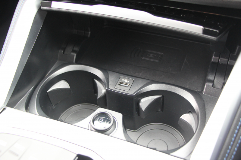 BMW 2シリーズ 220i ｸｰﾍﾟMｽﾎﾟｰﾂ MｽﾎﾟｰﾂｼｰﾄP ｺﾝﾌｫｰﾄP 新車保証 内装移行後ﾓﾃﾞﾙ ｶｰﾌﾞﾄﾞﾃﾞｨｽﾌﾟﾚｲ 1ｵﾅ ﾋｰﾀｰ黒革 Mｽﾎﾟｰﾂｼｰﾄ ｻﾝﾌﾟﾛﾃｸｼｮﾝｶﾞﾗｽ  Mﾊｲﾗｲﾀｰｽﾞｲﾙﾐ 360度ｶﾒﾗ LEDﾍｯﾄﾞﾗｲﾄ Hi-fiｽﾋﾟｰｶｰ 追従ACC 2年保証