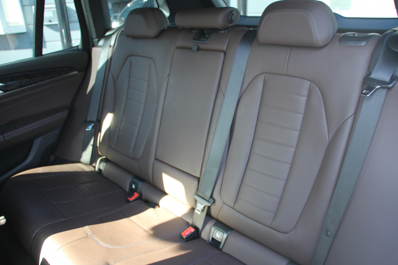 BMW X3 Xdrive20d Mｽﾎﾟｰﾂ ﾊｲﾗｲﾝ 中期 新型式3DA-UZ20 NEWｲﾝﾃﾘｱ BMWﾗｲﾌﾞｺｯｸﾋﾟｯﾄﾞｱｯﾌﾟﾙｶｰﾌﾟﾚｲ 変更後ﾀｯﾁ画面HDDﾅﾋﾞ全席ﾋｰﾀｰ茶革 ｱﾝﾋﾞｴﾝﾄﾗｲﾄ LEDﾍｯﾄﾞﾗｲﾄ 360度ｶﾒﾗ 電動ﾘｱｹﾞｰﾄ 2年保証