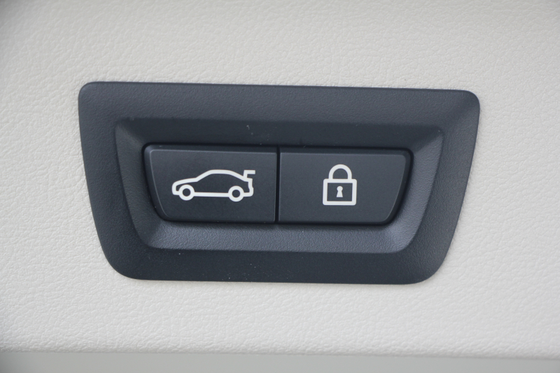 BMW X3 Xdrive20d Xﾗｲﾝ ﾊｲﾗｲﾝ ｾﾚｸﾄP 1ｵｰﾅ 中期ﾓﾃﾞﾙ 型式変更後3DA-UZ20 ﾊﾟﾉﾗﾏｻﾝﾙｰﾌ BMWﾗｲﾌﾞｺｯｸﾋﾟｯﾄ 変更後HDDﾅﾋﾞｱｯﾌﾟﾙｶｰﾌﾟﾚｲ ﾍﾞﾝﾁﾚｰｼｮﾝ 全席ﾋｰﾀｰ黒革 ﾊｰﾏﾝｶｰﾄﾞﾝ ﾘｱｼｰﾄ可倒調整 HUD 追従ACC LEDﾍｯﾄﾞﾗｲﾄ 360度ｶﾒﾗ 2年保証