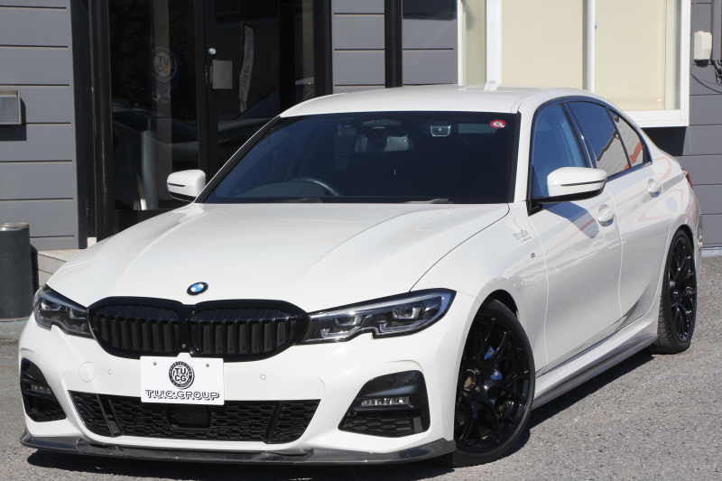 BMW 3シリーズ 330i Mｽﾎﾟｰﾂ ﾃﾞﾋﾞｭｰ&ｺﾝﾌｫｰﾄP 高出力 258馬力 ﾋｰﾀｰ黒革 専用ﾌﾞﾙｰｽﾃｯﾁ HUD 追従ACC ｽﾃｱﾘﾝｸﾞｻﾎﾟｰﾄ Mｽﾎﾟｰﾂﾌﾞﾚｰｷ ﾚｲｽﾞ19AW 3Dﾃﾞｻﾞｲﾝｴｱﾛ LEDﾍｯﾄﾞﾗｲﾄ ｵｰﾄﾊｲﾋﾞｰﾑ 360度ｶﾒﾗ 電動ﾄﾗﾝｸ Hi-fiｽﾋﾟｰｶｰ BMWﾗｲﾌﾞｺｯｸﾋﾟｯﾄ 2年保証