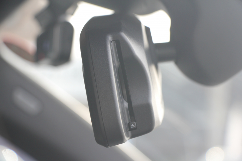 BMW 3シリーズ 330i Mｽﾎﾟｰﾂ ﾃﾞﾋﾞｭｰ&ｺﾝﾌｫｰﾄP 高出力 258馬力 ﾋｰﾀｰ黒革 専用ﾌﾞﾙｰｽﾃｯﾁ HUD 追従ACC ｽﾃｱﾘﾝｸﾞｻﾎﾟｰﾄ Mｽﾎﾟｰﾂﾌﾞﾚｰｷ ﾚｲｽﾞ19AW 3Dﾃﾞｻﾞｲﾝｴｱﾛ LEDﾍｯﾄﾞﾗｲﾄ ｵｰﾄﾊｲﾋﾞｰﾑ 360度ｶﾒﾗ 電動ﾄﾗﾝｸ Hi-fiｽﾋﾟｰｶｰ BMWﾗｲﾌﾞｺｯｸﾋﾟｯﾄ 2年保証