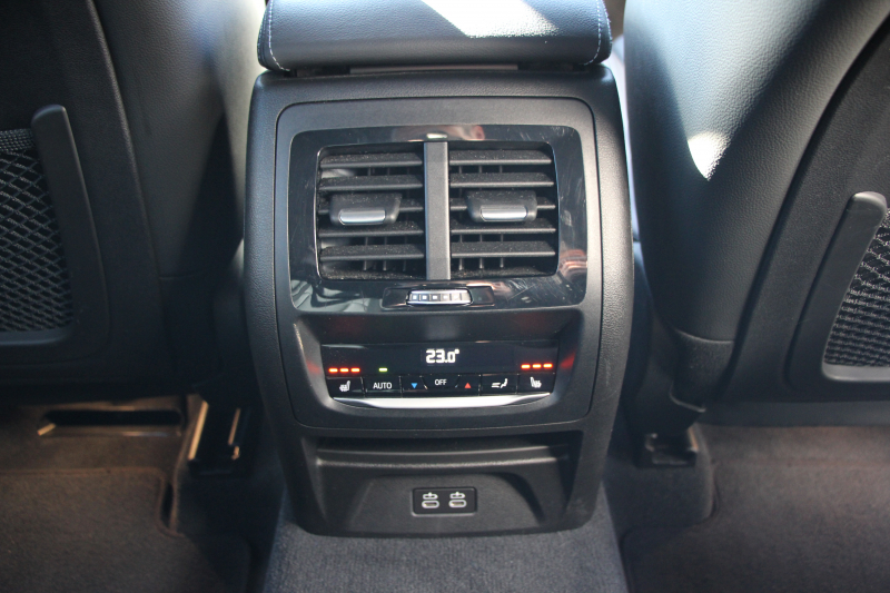 BMW X3 M40i ｾﾚｸﾄP ﾊﾟﾉﾗﾏｻﾝﾙｰﾌ 全席ﾋｰﾀｰ黒革 ﾊｰﾏﾝｶｰﾄﾞﾝ 387馬力 直6ｶﾞｿﾘﾝﾀｰﾎﾞBMWﾗｲﾌﾞｺｯｸﾋﾟｯﾄﾞｱﾀﾞﾌﾟﾃｨﾌﾞMｻｽ Mｽﾎﾟｰﾂﾌﾞﾚｰｷ ﾘｱｼｰﾄ可倒調整 360度ｶﾒﾗ ﾀｯﾁ画面HDDﾅﾋﾞTV ｱｯﾌﾟﾙｶｰﾌﾟﾚｲ LEDﾍｯﾄﾞﾗｲﾄ 電動ﾄﾗﾝｸ 2年保証