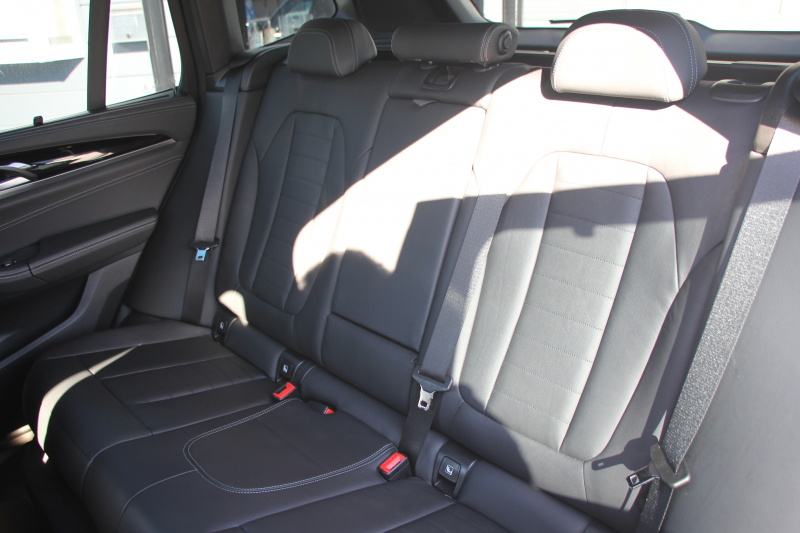 BMW X3 M40i ｾﾚｸﾄP ﾊﾟﾉﾗﾏｻﾝﾙｰﾌ 全席ﾋｰﾀｰ黒革 ﾊｰﾏﾝｶｰﾄﾞﾝ 387馬力 直6ｶﾞｿﾘﾝﾀｰﾎﾞBMWﾗｲﾌﾞｺｯｸﾋﾟｯﾄﾞｱﾀﾞﾌﾟﾃｨﾌﾞMｻｽ Mｽﾎﾟｰﾂﾌﾞﾚｰｷ ﾘｱｼｰﾄ可倒調整 360度ｶﾒﾗ ﾀｯﾁ画面HDDﾅﾋﾞTV ｱｯﾌﾟﾙｶｰﾌﾟﾚｲ LEDﾍｯﾄﾞﾗｲﾄ 電動ﾄﾗﾝｸ 2年保証