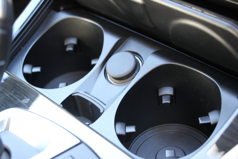 BMW 5シリーズ 523d ｾﾚﾌﾞﾚｰｼｮﾝｴﾃﾞｨｼｮﾝﾊﾞﾛﾝ 限定車 最終ﾓﾃﾞﾙ ｵｲｽﾀｰﾚｻﾞｰ 液晶ﾒｰﾀｰ LEDﾍｯﾄﾞﾗｲﾄ 19AW ｿﾌﾄｸﾛｰｽﾞﾄﾞｱ 電動ﾄﾗﾝｸ 追従ACC ﾚｰﾝﾁｪﾝｼﾞ警告 衝突軽減ﾌﾞﾚｰｷ iﾄﾞﾗｲﾌﾞHDDﾅﾋﾞ地ﾃﾞｼﾞTV Bｶﾒﾗ Mｽﾎﾟｰﾂｴｱﾛ 2年保証