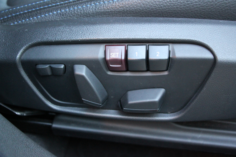 BMW X1 Xdrive18d Mｽﾎﾟｰﾂ ﾊｲﾗｲﾝ ｺﾝﾌｫｰﾄP 4WD 中期 変更後ﾀｯﾁﾊﾟﾈﾙ対応HDDﾅﾋﾞ新ﾃﾞｻﾞｲﾝﾒｰﾀｰ ﾋｰﾀｰ黒革 電動ｼｰﾄ&ﾒﾓﾘｰ 追従ACC HUD ﾌﾙｾｸﾞTV Pｱｼｽﾄ Bｶﾒﾗ 電動ﾄﾗﾝｸ 衝突軽減ﾌﾞﾚｰｷ 車線逸脱警告 歩行者警告 LEDﾍｯﾄﾞﾗｲﾄ 2年保証