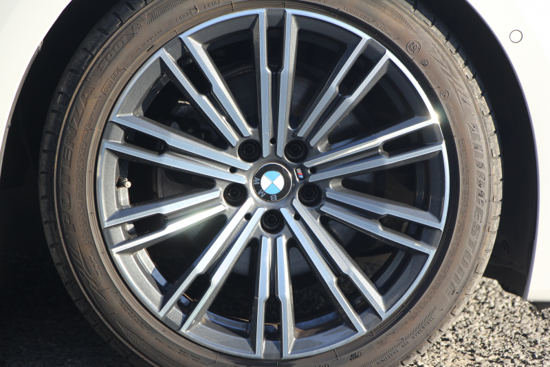 BMW 3シリーズ 320d Xdrive Mｽﾎﾟｰﾂ ﾊｲﾗｲﾝP ｺﾝﾌｫｰﾄP 4WD ｺﾆｬｯｸﾚｻﾞｰ ｼｰﾄﾋｰﾀｰ Pｱｼｽﾄﾌﾟﾗｽ 360度ｶﾒﾗ LEDﾍｯﾄﾞﾗｲﾄ 追従ACC ｽﾃｱﾘﾝｸﾞｻﾎﾟｰﾄ ｱｯﾌﾟﾙｶｰﾌﾟﾚｲ ﾀｯﾁ画面HDDﾅﾋﾞBMWﾗｲﾌﾞｺｯｸﾋﾟｯﾄﾞ電動ﾄﾗﾝｸ Hi-fiｽﾋﾟｰｶｰ ｱﾝﾋﾞｴﾝﾝﾄﾗｲﾄ 2年保証