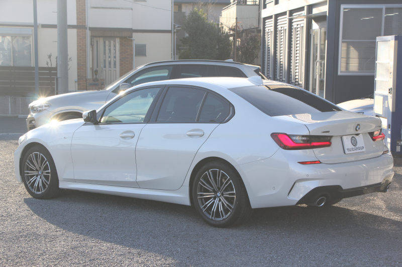 BMW 3シリーズ 320d Xdrive Mｽﾎﾟｰﾂ ﾊｲﾗｲﾝP ｺﾝﾌｫｰﾄP 4WD ｺﾆｬｯｸﾚｻﾞｰ ｼｰﾄﾋｰﾀｰ Pｱｼｽﾄﾌﾟﾗｽ 360度ｶﾒﾗ LEDﾍｯﾄﾞﾗｲﾄ 追従ACC ｽﾃｱﾘﾝｸﾞｻﾎﾟｰﾄ ｱｯﾌﾟﾙｶｰﾌﾟﾚｲ ﾀｯﾁ画面HDDﾅﾋﾞBMWﾗｲﾌﾞｺｯｸﾋﾟｯﾄﾞ電動ﾄﾗﾝｸ Hi-fiｽﾋﾟｰｶｰ ｱﾝﾋﾞｴﾝﾝﾄﾗｲﾄ 2年保証
