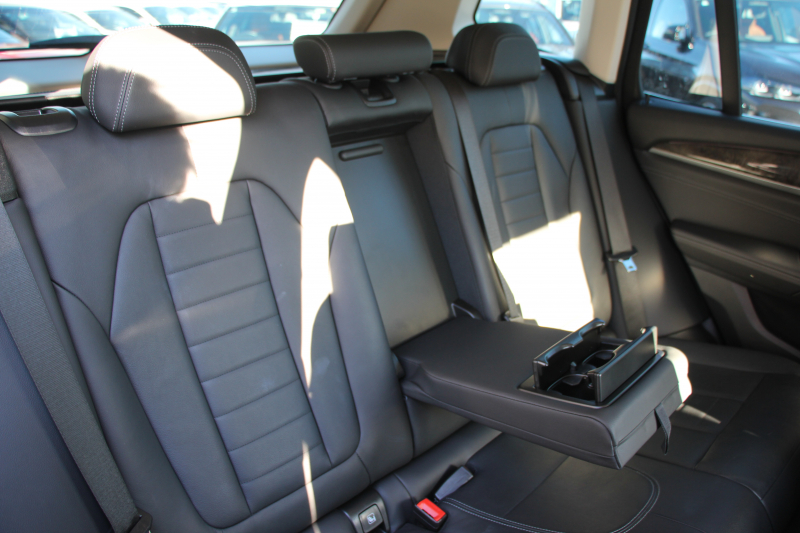 BMW X3 Xdrive20d Xﾗｲﾝ ﾊｲﾗｲﾝ 中期ﾓﾃﾞﾙ 型式3DA-UZ20 1ｵｰﾅ BMWﾗｲﾌﾞｺｯｸﾋﾟｯﾄ 変更後HDDﾅﾋﾞApplecarplay 全席ﾋｰﾀｰ黒革 ﾘｱｼｰﾄ可倒調整 HUD 追従ACC ｽﾃｱﾘﾝｸﾞｻﾎﾟｰﾄ LEDﾍｯﾄﾞﾗｲﾄ 電動ﾄﾗﾝｸ 360度ｶﾒﾗ 2年保証