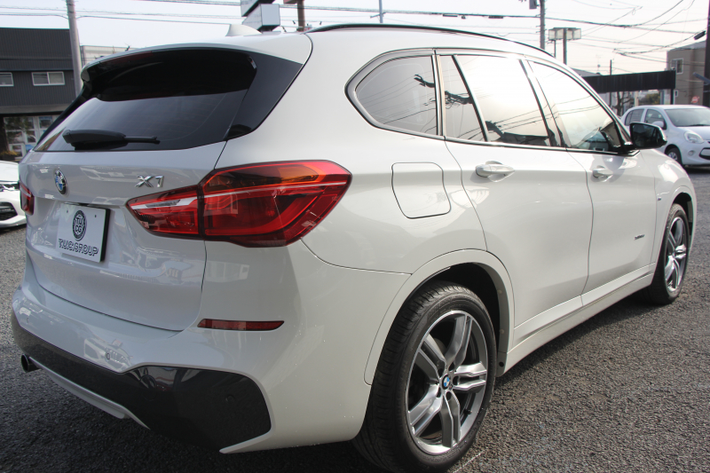 BMW X1 Xdrive18d Mｽﾎﾟｰﾂ ﾊｲﾗｲﾝ ｺﾝﾌｫｰﾄP 4WD 変更後 ﾀｯﾁﾊﾟﾈﾙ対応HDDﾅﾋﾞﾋｰﾀｰ黒革 電動ｼｰﾄ&ﾒﾓﾘｰ 追従ACC HUD Pｱｼｽﾄ Bｶﾒﾗ 電動ﾄﾗﾝｸ 衝突軽減ﾌﾞﾚｰｷ 車線逸脱警告 歩行者警告 LEDﾍｯﾄﾞﾗｲﾄ 2年保証