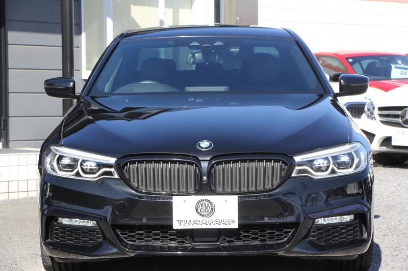 BMW 5シリーズ 530i ｴﾃﾞｨｼｮﾝﾐｯｼｮﾝｲﾝﾎﾟｯｼﾌﾞﾙ 特別仕様車 1ｵｰﾅ 252馬力 ﾅｲﾄﾌﾞﾙｰﾚｻﾞｰ ｱﾀﾞﾌﾟﾃｨﾌﾞｻｽ ﾊｰﾏﾝｶｰﾄﾞﾝ HUD 追従ACC ｽﾃｱﾘﾝｸﾞｻﾎﾟｰﾄ ﾀｯﾁ画面HDDﾅﾋﾞTV LEDﾍｯﾄﾞﾗｲﾄ ｵｰﾄﾊｲﾋﾞｰﾑ 電動ﾄﾗﾝｸ 360度ｶﾒﾗ 全席ﾋｰﾀｰ 専用ﾌﾞﾗｯｸ19AW 2年保証