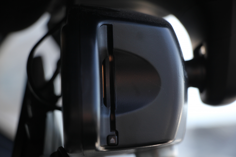 BMW 5シリーズ 530i ｴﾃﾞｨｼｮﾝﾐｯｼｮﾝｲﾝﾎﾟｯｼﾌﾞﾙ 特別仕様車 1ｵｰﾅ 252馬力 ﾅｲﾄﾌﾞﾙｰﾚｻﾞｰ ｱﾀﾞﾌﾟﾃｨﾌﾞｻｽ ﾊｰﾏﾝｶｰﾄﾞﾝ HUD 追従ACC ｽﾃｱﾘﾝｸﾞｻﾎﾟｰﾄ ﾀｯﾁ画面HDDﾅﾋﾞTV LEDﾍｯﾄﾞﾗｲﾄ ｵｰﾄﾊｲﾋﾞｰﾑ 電動ﾄﾗﾝｸ 360度ｶﾒﾗ 全席ﾋｰﾀｰ 専用ﾌﾞﾗｯｸ19AW 2年保証