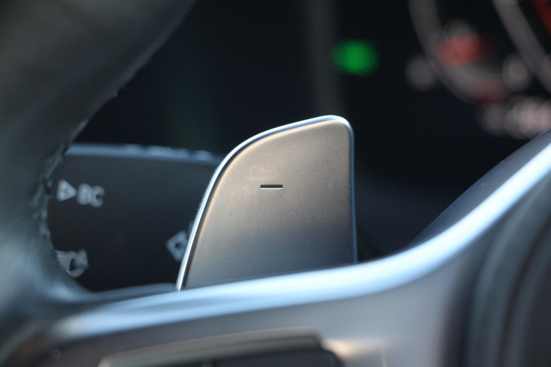 BMW 3シリーズ 330i Mｽﾎﾟｰﾂ ﾊｲﾗｲﾝ ｺﾝﾌｫｰﾄP 高出力 258馬力 ﾋｰﾀｰ茶革 追従ACC ｽﾃｱﾘﾝｸﾞｻﾎﾟｰﾄ 360度ｶﾒﾗ Pｱｼｽﾄﾌﾟﾗｽ LEDﾍｯﾄﾞﾗｲﾄ Mｽﾎﾟｰﾂﾌﾞﾚｰｷ ﾀｯﾁ画面HDDﾅﾋﾞｱｯﾌﾟﾙｶｰﾌﾟﾚｲ Hifiｽﾋﾟｰｶｰ 電動ﾄﾗﾝｸ ﾜｲﾔﾚｽ充電 2年保証