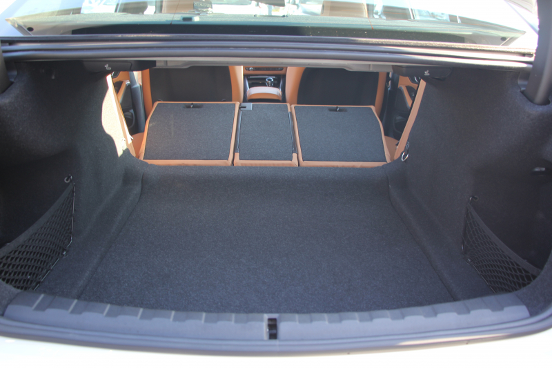 BMW 3シリーズ 330i Mｽﾎﾟｰﾂ ﾊｲﾗｲﾝ ｺﾝﾌｫｰﾄP 高出力 258馬力 ﾋｰﾀｰ茶革 追従ACC ｽﾃｱﾘﾝｸﾞｻﾎﾟｰﾄ 360度ｶﾒﾗ Pｱｼｽﾄﾌﾟﾗｽ LEDﾍｯﾄﾞﾗｲﾄ Mｽﾎﾟｰﾂﾌﾞﾚｰｷ ﾀｯﾁ画面HDDﾅﾋﾞｱｯﾌﾟﾙｶｰﾌﾟﾚｲ Hifiｽﾋﾟｰｶｰ 電動ﾄﾗﾝｸ ﾜｲﾔﾚｽ充電 2年保証