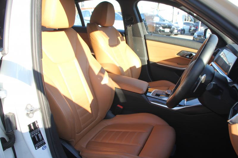 BMW 3シリーズ 330i Mｽﾎﾟｰﾂ ﾊｲﾗｲﾝ ｺﾝﾌｫｰﾄP 高出力 258馬力 ﾋｰﾀｰ茶革 追従ACC ｽﾃｱﾘﾝｸﾞｻﾎﾟｰﾄ 360度ｶﾒﾗ Pｱｼｽﾄﾌﾟﾗｽ LEDﾍｯﾄﾞﾗｲﾄ Mｽﾎﾟｰﾂﾌﾞﾚｰｷ ﾀｯﾁ画面HDDﾅﾋﾞｱｯﾌﾟﾙｶｰﾌﾟﾚｲ Hifiｽﾋﾟｰｶｰ 電動ﾄﾗﾝｸ ﾜｲﾔﾚｽ充電 2年保証