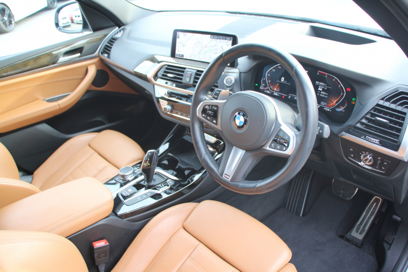 BMW X3 Xdrive20d Mｽﾎﾟｰﾂ ﾊｲﾗｲﾝ 1ｵｰﾅ 中期 新型式3DA-UZ20 NEWｲﾝﾃﾘｱ ｺﾆｬｯｸﾚｻﾞｰ 全席ﾋｰﾀｰ BMWﾗｲﾌﾞｺｯｸﾋﾟｯﾄﾞｱｯﾌﾟﾙｶｰﾌﾟﾚｲ 変更後ﾀｯﾁ画面HDDﾅﾋﾞｵﾌﾟｼｮﾝ20AW LEDﾍｯﾄﾞﾗｲﾄ ｵｰﾄﾊｲﾋﾞｰﾑ 360度ｶﾒﾗ 電動ﾘｱｹﾞｰﾄ 2年保証