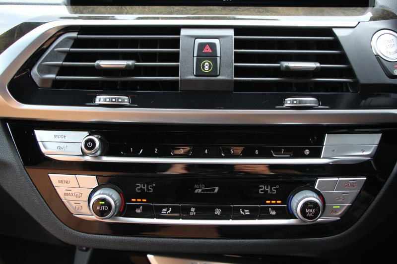 BMW X3 Xdrive20d Mｽﾎﾟｰﾂ ﾊｲﾗｲﾝ 1ｵｰﾅ 中期 新型式3DA-UZ20 NEWｲﾝﾃﾘｱ ｺﾆｬｯｸﾚｻﾞｰ 全席ﾋｰﾀｰ BMWﾗｲﾌﾞｺｯｸﾋﾟｯﾄﾞｱｯﾌﾟﾙｶｰﾌﾟﾚｲ 変更後ﾀｯﾁ画面HDDﾅﾋﾞｵﾌﾟｼｮﾝ20AW LEDﾍｯﾄﾞﾗｲﾄ ｵｰﾄﾊｲﾋﾞｰﾑ 360度ｶﾒﾗ 電動ﾘｱｹﾞｰﾄ 2年保証