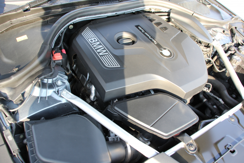 BMW 5シリーズ 530i Mｽﾎﾟｰﾂ 高出力 252馬力 1ｵｰﾅ ｱｲﾎﾞﾘｰﾚｻﾞｰ 全席ﾋｰﾀｰ HUD Mｽﾎﾟｰﾂﾌﾞﾚｰｷ 追従ACC ｽﾃｱﾘﾝｸﾞｻﾎﾟｰﾄ LEDﾍｯﾄﾞﾗｲﾄ ﾊｲﾋﾞｰﾑｱｼｽﾄ ﾀｯﾁ画面HDDﾅﾋﾞTV 360度ｶﾒﾗ Pｱｼｽﾄﾌﾟﾗｽ 電動ﾄﾗﾝｸ 専用ｴｱﾛ ﾊﾟﾄﾞﾙｼﾌﾄ 19AW 2年保証