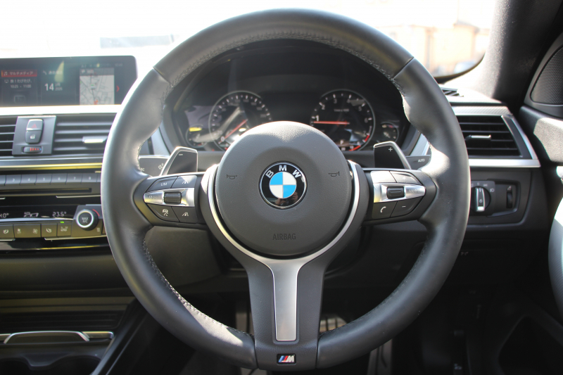 BMW 4シリーズ 420i ｸﾞﾗﾝｸｰﾍﾟｲﾝｽﾀｲﾙｽﾎﾟｰﾂ 300台限定車 後期ﾓﾃﾞﾙ ﾋｰﾀｰ黒革 ｱﾀﾞﾌﾟﾃｨﾌﾞMｻｽ 19AW Mspﾌﾞﾚｰｷ HUD 追従ACC 液晶ﾒｰﾀｰ LEDﾍｯﾄﾞﾗｲﾄ&LEDﾃｰﾙ ﾀｯﾁ画面HDDﾅﾋﾞﾌﾙｾｸﾞTV 電動ﾄﾗﾝｸ 衝突軽減ﾌﾞﾚｰｷ 2年保証