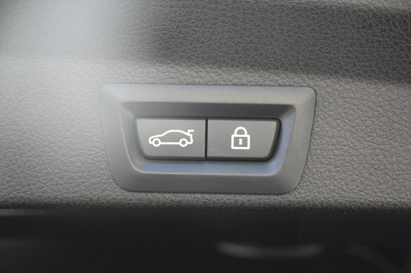 BMW 4シリーズ 420i ｸﾞﾗﾝｸｰﾍﾟｲﾝｽﾀｲﾙｽﾎﾟｰﾂ 300台限定車 後期ﾓﾃﾞﾙ ﾋｰﾀｰ黒革 ｱﾀﾞﾌﾟﾃｨﾌﾞMｻｽ 19AW Mspﾌﾞﾚｰｷ HUD 追従ACC 液晶ﾒｰﾀｰ LEDﾍｯﾄﾞﾗｲﾄ&LEDﾃｰﾙ ﾀｯﾁ画面HDDﾅﾋﾞﾌﾙｾｸﾞTV 電動ﾄﾗﾝｸ 衝突軽減ﾌﾞﾚｰｷ 2年保証