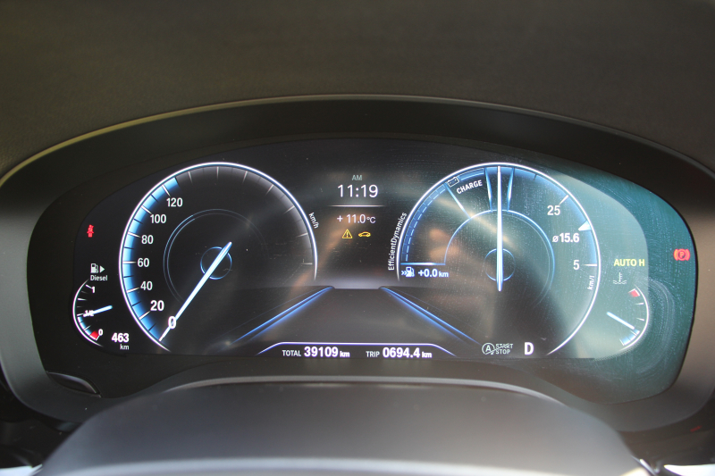 BMW 5シリーズ 523d ﾂｰﾘﾝｸﾞMｽﾎﾟｰﾂ ﾊｲﾗｲﾝ 変更後ﾓﾃﾞﾙ 新液晶ﾒｰﾀｰ 全席ﾋｰﾀｰ黒革 HUD LEDﾍｯﾄﾞﾗｲﾄ 追従ACC ｽﾃｱﾘﾝｸﾞｻﾎﾟｰﾄ ｵｰﾄﾊｲﾋﾞｰﾑ ﾀｯﾁ画面HDDﾅﾋﾞTV 360度ｶﾒﾗ 電動ﾘｱｹﾞｰﾄ 専用ｴｱﾛ 19AW 2年保証