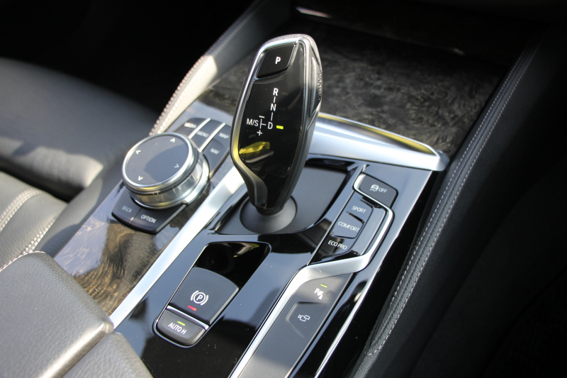 BMW 5シリーズ 523d ﾂｰﾘﾝｸﾞMｽﾎﾟｰﾂ ﾊｲﾗｲﾝ 変更後ﾓﾃﾞﾙ 新液晶ﾒｰﾀｰ 全席ﾋｰﾀｰ黒革 HUD LEDﾍｯﾄﾞﾗｲﾄ 追従ACC ｽﾃｱﾘﾝｸﾞｻﾎﾟｰﾄ ｵｰﾄﾊｲﾋﾞｰﾑ ﾀｯﾁ画面HDDﾅﾋﾞTV 360度ｶﾒﾗ 電動ﾘｱｹﾞｰﾄ 専用ｴｱﾛ 19AW 2年保証