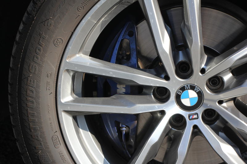 BMW X4 Xdrive30i Mｽﾎﾟｰﾂ ｾﾚｸﾄP ﾊﾟﾉﾗﾏｻﾝﾙｰﾌ 全席ﾋｰﾀｰ赤革 ﾊｰﾏﾝｶｰﾄﾞﾝｻｳﾝﾄﾞｼﾞｪｽﾁｬｰｺﾝﾄﾛｰﾙ 追従ACC ｽﾃｱﾘﾝｸﾞｻﾎﾟｰﾄ 液晶ﾒｰﾀｰ HUD ﾀｯﾁ画面HDDﾅﾋﾞ360度ｶﾒﾗ LEDﾍｯﾄﾞﾗｲﾄ ｵｰﾄﾊｲﾋﾞｰﾑ 電動ﾄﾗﾝｸ Mspﾌﾞﾚｰｷ 2年保証