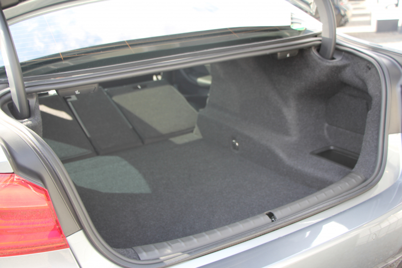 BMW 5シリーズ 523i Mｽﾎﾟｰﾂ ﾊｲﾗｲﾝ ｻﾝﾙｰﾌ 全席ﾋｰﾀｰ黒革 HUD ｼﾞｪｽﾁｬｰｺﾝﾄﾛｰﾙ ﾜｲﾔﾚｽ充電 追従ACC ｽﾃｱﾘﾝｸﾞｻﾎﾟｰﾄ ﾀｯﾁ画面HDDﾅﾋﾞTV LEDﾍｯﾄﾞﾗｲﾄ ｵｰﾄﾊｲﾋﾞｰﾑ 360度ｶﾒﾗ 19AW 電動ﾄﾗﾝｸ 専用ｴｱﾛ ﾊﾟﾄﾞﾙｼﾌﾄ 2年保証