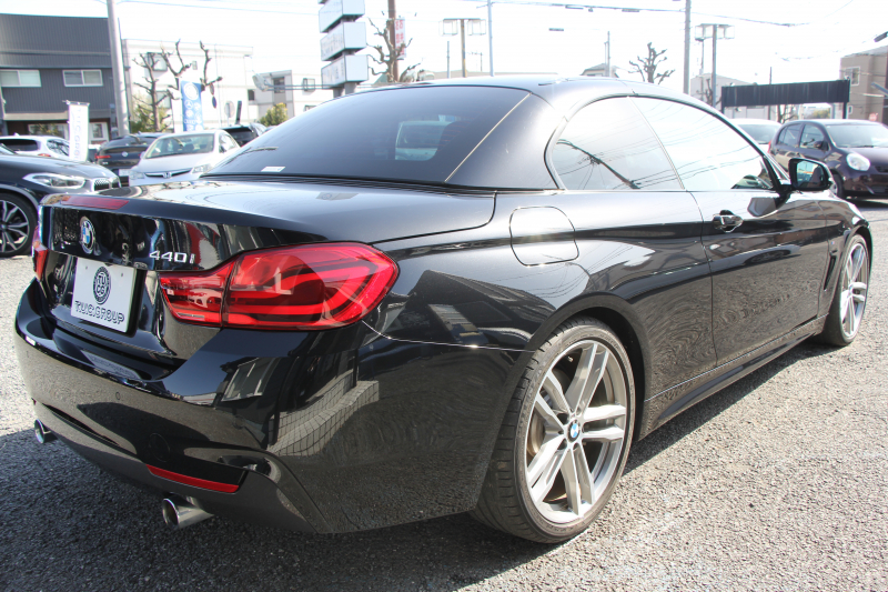 BMW 4シリーズ 440i ｶﾌﾞﾘｵﾚ Mｽﾎﾟｰﾂ ﾌﾟﾗｽP 後期 ﾌｪｲｽﾘﾌﾄ後 ｺｰﾗﾙﾚｯﾄﾞﾚｻﾞｰ ｼｰﾄﾋｰﾀｰ ｴｱｶﾗｰ B58新ｴﾝｼﾞﾝ 326馬力 19AW HUD 追従ACC ﾚｰﾝﾁｪﾝｼﾞ警告 ﾊｰﾏﾝｶｰﾄﾞﾝ 液晶ﾒｰﾀｰ ﾀｯﾁ画面HDDﾅﾋﾞTV LEDﾍｯﾄﾞﾗｲﾄ&ﾃｰﾙ 2年保証