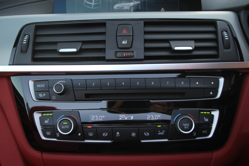 BMW 4シリーズ 440i ｶﾌﾞﾘｵﾚ Mｽﾎﾟｰﾂ ﾌﾟﾗｽP 後期 ﾌｪｲｽﾘﾌﾄ後 ｺｰﾗﾙﾚｯﾄﾞﾚｻﾞｰ ｼｰﾄﾋｰﾀｰ ｴｱｶﾗｰ B58新ｴﾝｼﾞﾝ 326馬力 19AW HUD 追従ACC ﾚｰﾝﾁｪﾝｼﾞ警告 ﾊｰﾏﾝｶｰﾄﾞﾝ 液晶ﾒｰﾀｰ ﾀｯﾁ画面HDDﾅﾋﾞTV LEDﾍｯﾄﾞﾗｲﾄ&ﾃｰﾙ 2年保証