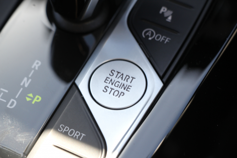 BMW X3 Xdrive20d 後期ﾓﾃﾞﾙ ﾋｰﾀｰ付合皮ﾚｻﾞｰ BMWﾗｲﾌﾞｺｯｸﾋﾟｯﾄ Applecarplay ﾀｯﾁ画面HDDﾅﾋﾞ追従ACC ｽﾃｱﾘﾝｸﾞｻﾎﾟｰﾄ 360度ｶﾒﾗ LEDﾍｯﾄﾞﾗｲﾄ ｵｰﾄﾊｲﾋﾞｰﾑ ｱﾝﾋﾞｴﾝﾄﾗｲﾄ 19AW 電動ﾘｱｹﾞｰﾄ 2年保証