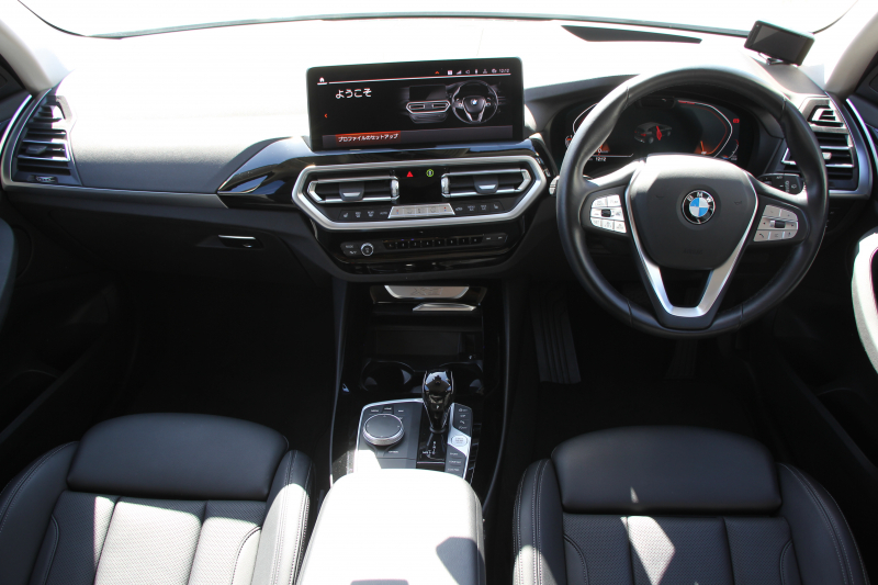 BMW X3 Xdrive20d 後期ﾓﾃﾞﾙ ﾋｰﾀｰ付合皮ﾚｻﾞｰ BMWﾗｲﾌﾞｺｯｸﾋﾟｯﾄ Applecarplay ﾀｯﾁ画面HDDﾅﾋﾞ追従ACC ｽﾃｱﾘﾝｸﾞｻﾎﾟｰﾄ 360度ｶﾒﾗ LEDﾍｯﾄﾞﾗｲﾄ ｵｰﾄﾊｲﾋﾞｰﾑ ｱﾝﾋﾞｴﾝﾄﾗｲﾄ 19AW 電動ﾘｱｹﾞｰﾄ 2年保証