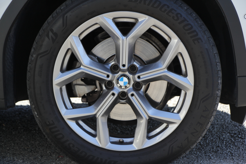 BMW X3 Xdrive20d 後期ﾓﾃﾞﾙ ﾋｰﾀｰ付合皮ﾚｻﾞｰ BMWﾗｲﾌﾞｺｯｸﾋﾟｯﾄ Applecarplay ﾀｯﾁ画面HDDﾅﾋﾞ追従ACC ｽﾃｱﾘﾝｸﾞｻﾎﾟｰﾄ 360度ｶﾒﾗ LEDﾍｯﾄﾞﾗｲﾄ ｵｰﾄﾊｲﾋﾞｰﾑ ｱﾝﾋﾞｴﾝﾄﾗｲﾄ 19AW 電動ﾘｱｹﾞｰﾄ 2年保証