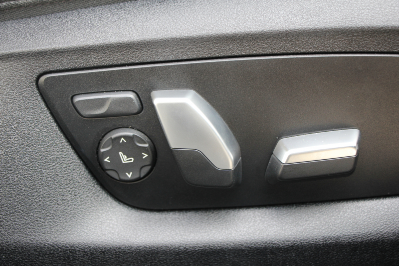 BMW 5シリーズ 523d Mｽﾎﾟｰﾂ ﾊｲﾗｲﾝ 変更後ﾓﾃﾞﾙ 新液晶ﾒｰﾀｰ 全席ﾋｰﾀｰ黒革 HUD LEDﾍｯﾄﾞﾗｲﾄ 追従ACC ｽﾃｱﾘﾝｸﾞｻﾎﾟｰﾄ ｵｰﾄﾊｲﾋﾞｰﾑ ﾀｯﾁ画面HDDﾅﾋﾞﾌﾙｾｸﾞTV 360度ｶﾒﾗ 電動ﾄﾗﾝｸ 専用ｴｱﾛ 19AW ﾊﾟﾄﾞﾙｼﾌﾄ ｱﾝﾋﾞｴﾝﾄﾗｲﾄ 2年保証