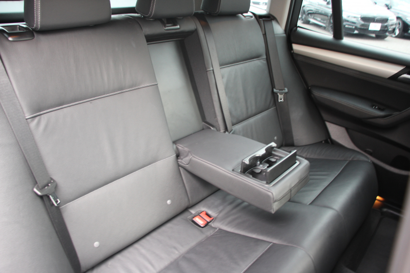 BMW X3 Xdrive20d 最終ﾓﾃﾞﾙ 4WD 1ｵｰﾅ ﾋｰﾀｰ黒革 追従ACC ﾚｰﾝﾁｪﾝｼﾞ警告 変更後新iﾄﾞﾗｲﾌﾞHDDﾅﾋﾞTV 360度ｶﾒﾗ Bｶﾒﾗ 電動ﾄﾗﾝｸ 衝突軽減ﾌﾞﾚｰｷ 車線変更警告 車線逸脱警告 Bluetooth接続 ｽﾏｰﾄｷｰ 2年保証