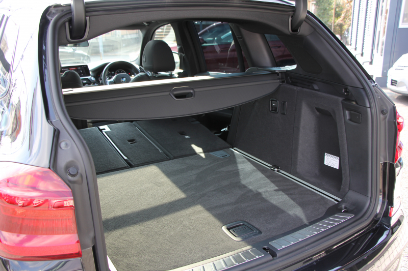 BMW X3 M40d ｾﾚｸﾄP 326馬力 3.0Lﾃﾞｨｰｾﾞﾙﾀｰﾎﾞﾊﾟﾉﾗﾏｻﾝﾙｰﾌ 全席ﾋｰﾀｰ黒革 ﾊｰﾏﾝｶｰﾄﾞﾝｻﾗｳﾝﾄﾞ3Ddesignｶｰﾎﾞﾝｽﾎﾟｲﾗｰ HUD 専用21AW Mｽﾎﾟｰﾂﾃﾞﾌ&ﾌﾞﾚｰｷ 追従ACC ｽﾃｱﾘﾝｸﾞｻﾎﾟｰﾄ ﾀｯﾁ画面HDDﾅﾋﾞTV 360度ｶﾒﾗ 電動ﾄﾗﾝｸ 2年保証