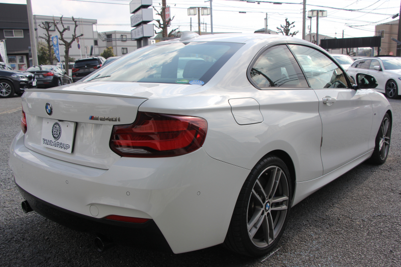 BMW 2シリーズ M240i ｸｰﾍﾟ後期 変更後ﾓﾃﾞﾙ 1ｵｰﾅ 追従ACC B58新ｴﾝｼﾞﾝ 直6ﾀｰﾎﾞ340馬力 LEDﾍｯﾄﾞﾗｲﾄ LEDﾃｰﾙ ｱﾀﾞﾌﾟﾃｨﾌﾞMｻｽ 専用ﾌﾞﾚｰｷ ﾀｯﾁ画面HDDﾅﾋﾞPｱｼｽﾄ ﾊﾟﾄﾞﾙｼﾌﾄ 8速AT 衝突軽減ﾌﾞﾚｰｷ ｼｰﾄﾋｰﾀｰ ｾﾘｳﾑｸﾞﾚｰ18AW&ｸﾞﾘﾙ 2年保証