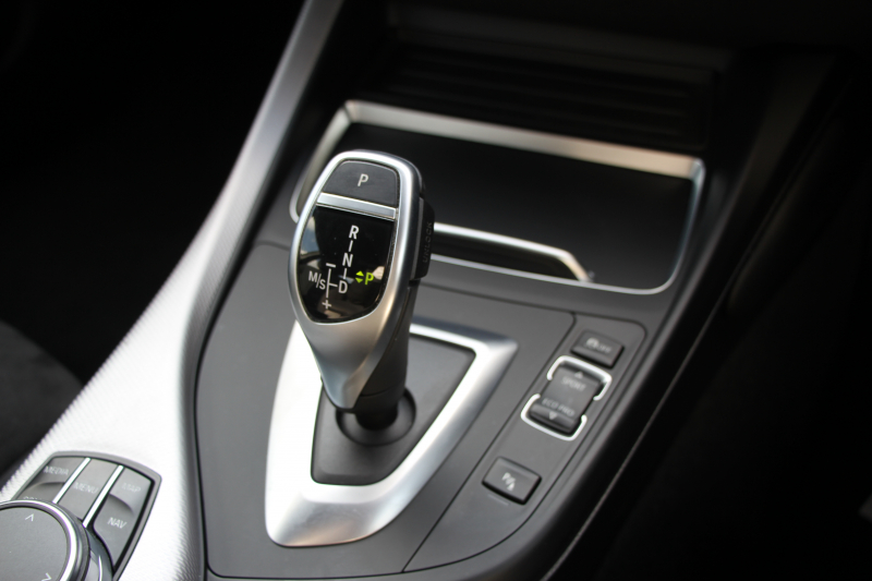 BMW 2シリーズ M240i ｸｰﾍﾟ後期 変更後ﾓﾃﾞﾙ 1ｵｰﾅ 追従ACC B58新ｴﾝｼﾞﾝ 直6ﾀｰﾎﾞ340馬力 LEDﾍｯﾄﾞﾗｲﾄ LEDﾃｰﾙ ｱﾀﾞﾌﾟﾃｨﾌﾞMｻｽ 専用ﾌﾞﾚｰｷ ﾀｯﾁ画面HDDﾅﾋﾞPｱｼｽﾄ ﾊﾟﾄﾞﾙｼﾌﾄ 8速AT 衝突軽減ﾌﾞﾚｰｷ ｼｰﾄﾋｰﾀｰ ｾﾘｳﾑｸﾞﾚｰ18AW&ｸﾞﾘﾙ 2年保証