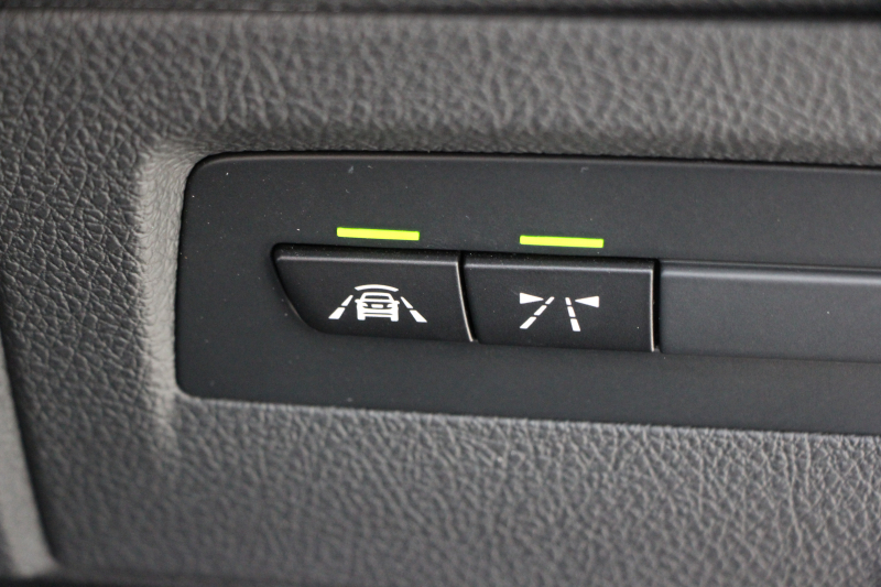 BMW 2シリーズ M240i ｸｰﾍﾟ後期 変更後ﾓﾃﾞﾙ 1ｵｰﾅ 追従ACC B58新ｴﾝｼﾞﾝ 直6ﾀｰﾎﾞ340馬力 LEDﾍｯﾄﾞﾗｲﾄ LEDﾃｰﾙ ｱﾀﾞﾌﾟﾃｨﾌﾞMｻｽ 専用ﾌﾞﾚｰｷ ﾀｯﾁ画面HDDﾅﾋﾞPｱｼｽﾄ ﾊﾟﾄﾞﾙｼﾌﾄ 8速AT 衝突軽減ﾌﾞﾚｰｷ ｼｰﾄﾋｰﾀｰ ｾﾘｳﾑｸﾞﾚｰ18AW&ｸﾞﾘﾙ 2年保証