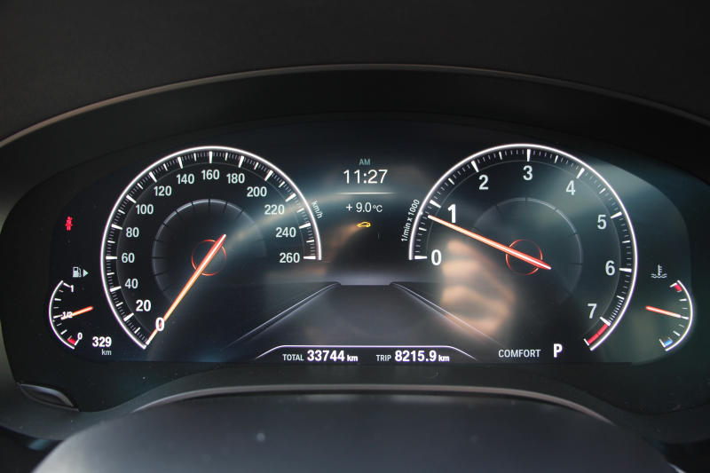 BMW 5シリーズ 540i Mｽﾎﾟｰﾂ ｾﾚｸﾄP indiviｶﾗｰ 1ｵｰﾅ 後輪駆動 直6ﾀｰﾎﾞ340馬力 ｻﾝﾙｰﾌ 全席ﾋｰﾀｰ黒革 ﾊｰﾏﾝｶｰﾄﾞﾝｻｳﾝﾄﾞ4ｿﾞｰﾝｴｱｺﾝ 液晶ﾒｰﾀｰ HUD 追従ACC LEDﾍｯﾄﾞﾗｲﾄ ﾀｯﾁ画面ﾅﾋﾞﾌﾙｾｸﾞTV ｱﾀﾞﾌﾟﾃｨﾌﾞｻｽ Mspﾌﾞﾚｰｷ 19AW 2年保証