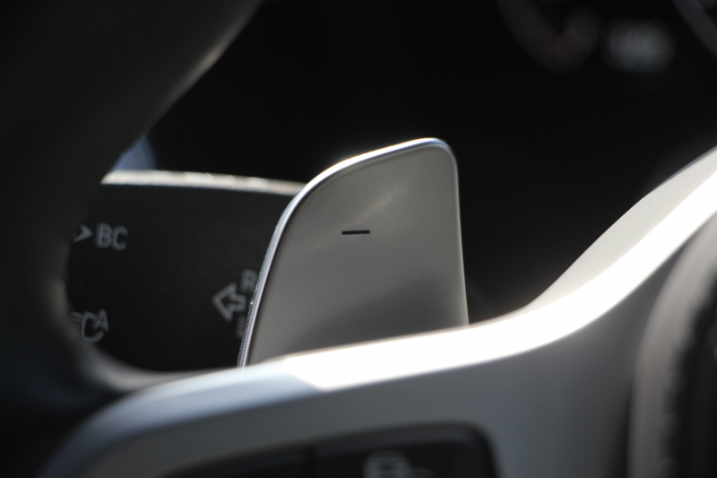 BMW 5シリーズ 540i Mｽﾎﾟｰﾂ ｾﾚｸﾄP indiviｶﾗｰ 1ｵｰﾅ 後輪駆動 直6ﾀｰﾎﾞ340馬力 ｻﾝﾙｰﾌ 全席ﾋｰﾀｰ黒革 ﾊｰﾏﾝｶｰﾄﾞﾝｻｳﾝﾄﾞ4ｿﾞｰﾝｴｱｺﾝ 液晶ﾒｰﾀｰ HUD 追従ACC LEDﾍｯﾄﾞﾗｲﾄ ﾀｯﾁ画面ﾅﾋﾞﾌﾙｾｸﾞTV ｱﾀﾞﾌﾟﾃｨﾌﾞｻｽ Mspﾌﾞﾚｰｷ 19AW 2年保証