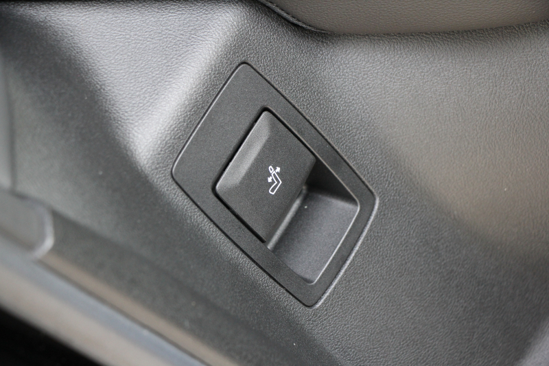 BMW X3 M40i ｾﾚｸﾄP ﾌｧｽﾄﾄﾗｯｸP 387馬力 直6ﾀｰﾎﾞﾊﾟﾉﾗﾏｻﾝﾙｰﾌ ﾊｰﾏﾝｶｰﾄﾞﾝｻｳﾝﾄﾞﾋｰﾀｰ黒革 Mｽﾎﾟｰﾂｼｰﾄ ｱﾀﾞﾌﾟﾃｨﾌﾞMｻｽ individual21AW BMWﾗｲﾌﾞｺｯｸﾋﾟｯﾄﾞﾘｱｼｰﾄ可倒調整 360度ｶﾒﾗ ﾀｯﾁ画面HDDﾅﾋﾞTV ｱｯﾌﾟﾙｶｰﾌﾟﾚｲ 2年保証