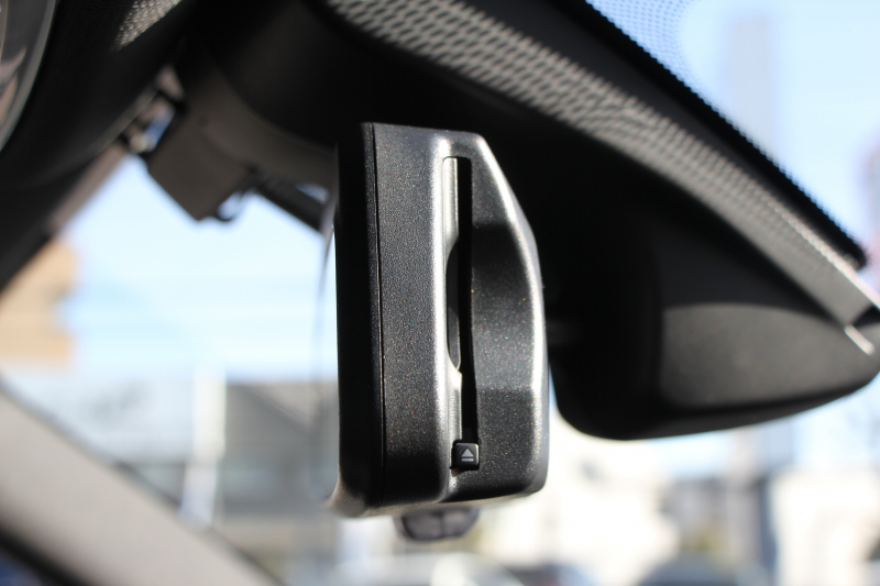 BMW 1シリーズ M140i ｴﾃﾞｨｼｮﾝｼｬﾄﾞｰ 後期 340馬力 直6ﾀｰﾎﾞ後輪駆動最終 ﾋｰﾀｰ黒革 LEDﾍｯﾄﾞﾗｲﾄ ｱﾀﾞﾌﾟﾃｨﾌﾞMｻｽ 専用ﾌﾞﾚｰｷ 18AW ﾀｯﾁ画面HDDﾅﾋﾞPｱｼｽﾄ 衝突軽減ﾌﾞﾚｰｷ 車線逸脱警告 歩行者警告 ﾌﾞﾚｰｷ付ｸﾙｺﾝ 2年保証